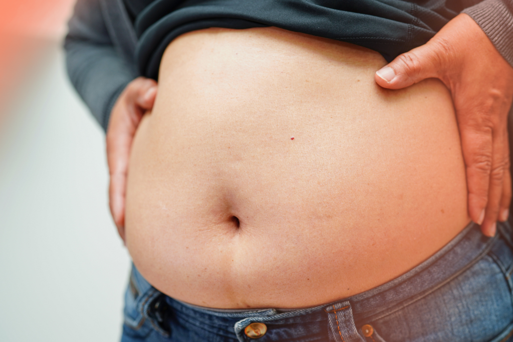 Simple Ways to Prevent Bloating During Celebrations