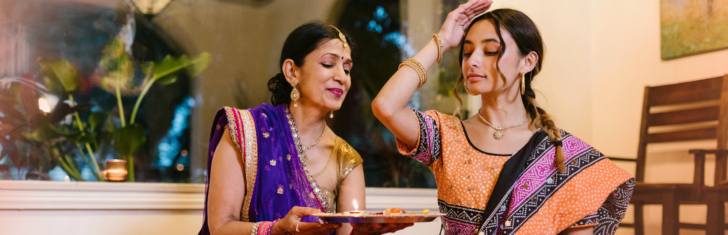 पीरियड पैंटीज़ - दुर्गा पूजा और दिवाली के दौरान हर महिला के लिए एक ज़रूरी साथी।